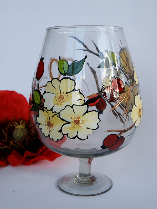 Hand painted wiskey glass Briar roses